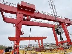 三思科技安全監(jiān)控系統(tǒng)助力中國最大地鐵門機！